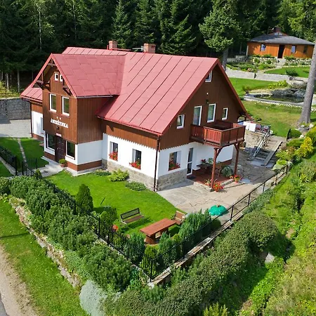 Sniezynka Penzion Sklářská Poruba